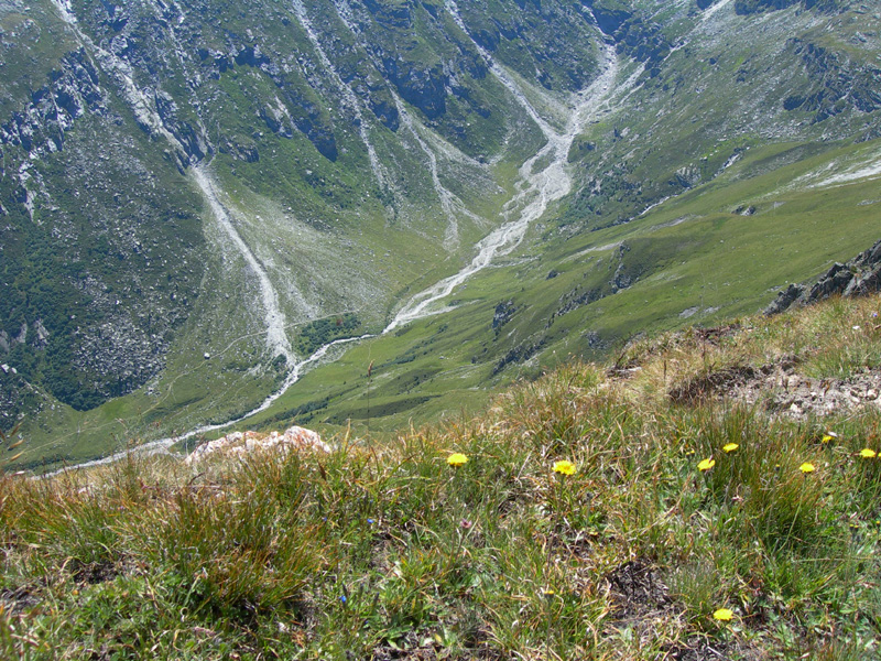 randonnees maurienne lac du liael dans le vallon d'etache